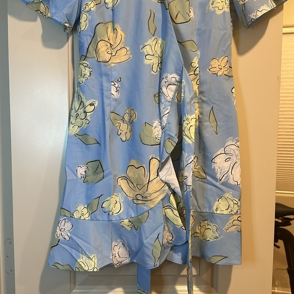 Front Wrap Dress in Unfolding Blooms - Love Bonito Small - Picture 8 of 8